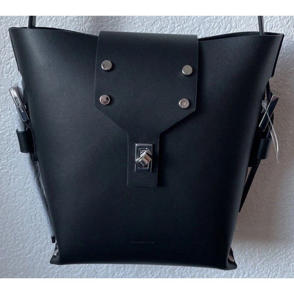 NWT'S AllSaints Miro Crossbody Bucket Bag in Black Leather - Picture 4 of 7